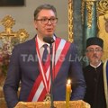 Vučić u Sentandreji odlikovan ordenom Eparhije budimske prvog reda (video/foto)