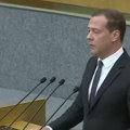 Medvedev bi da posreduje: "Mirovni pregovori" Maska i Trampa