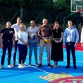 Otvoren novoizgrađeni sportski teren na Dedinju: Stanovnici Savskog venca dobili su novo mesto za druženje, igru i sport