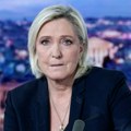 Француска полиција извела рацију у просторије Националног скупа Марин Ле Пен: Истрага о кршењу закона о финансирању кампање