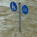 (Foto) voda prodrla u bolnicu u Zagrebu Hitna intervencija vatrogasaca u zoru