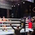 Momak od 19 godina preživeo nemoguće, pa naterao Mekgregora da poludi pored ringa: Kakva tuča, kakav spektakl!