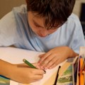 Važna vest za starije osnovce: Ako volite da crtate, pogledajte ovaj konkurs "Gradske čistoće"