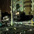 Jedna osoba poginula, 10 povređeno u ruskom napadu na Kijev: Razbijeni prozori i automobili, oštećen i vrtić