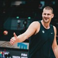 UŽIVO: Srbi stigli u Friburg, navijači dočekali „orlove“