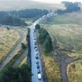"Sve stoji, čekamo duže od sat vremena!" Težak udes na magistrali Užice - Zlatibor: Stigla Hitna, formirala se kilometarska…