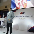 SNS obeležava Vidovdan: Vučić otkrio s kojim natpisom na majici je njegov sin otišao u Gračanicu