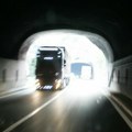 Lavina zatrpala tunel u italijanskom planinskom regionu Vale d'Aosta