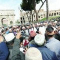 Mole se alahu i italiju ne priznaju: Neregistrovani muslimanski centri niču tajno na Apeninskom poluostrvu kao pečurke