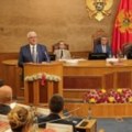 Mandić predložio da parlament u petak raspravlja o rezoluciji o Jasenovcu