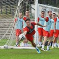 (VIDEO) Feđa Dudić poveo 27 igrača na Zlatibor, danas protiv OFK-a uz TV prenos