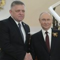 Fico u Moskvi: Neću dozvoliti Evropskoj uniji da napravi novu gvozdenu zavesu