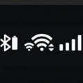 Pojavljuje vam se dupli Wi-Fi simbol? Skrivena opcija koju vaš telefon već koristi!