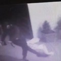 Nepoznati muškarci sa fantomkama skinuli plakate sa Tehnološkog fakulteta u NS