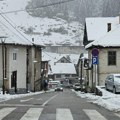 Vanredna situacija u četiri opštine, u Crnoj Travi spaseno osmoro zavejanih snegom
