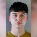 Ako vidite ovog mladića (19), zovite policiju: Traži se zbog ubistva u Beogradu (Foto)
