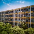 Produžen pritvor trojici osumnjičenih za napad na "Kobre" u Novom Sadu