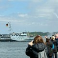 (Foto) NATO upravo juri ka sukobu u Iranu?! Ratni brod je krenuo, spremaju se za opasnu misiju: "Sve čime raspolažemo već je u…