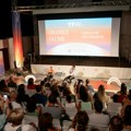 Tivat Film Wave svečano zatvoren dodelom nagrade Vinku Brešanu i Sandri Botici Brešan