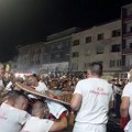 U Leskovcu na Roštiljijadi oboren rekord, napravljena pljeskavica teža od 90 kilograma