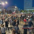 Studenti biciklisti stigli u Zrenjanin: „Ovo je stvarno spektakularno, mnogo više ljudi je došlo nego što smo očekivali“…