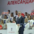 (Foto/video) Skup liste "Ujedinjena Srbija" u Novom Sadu, obraća se Vučić