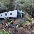 Teška nesreća u Kataloniji: autobus sleteo u klisuru, više od 80 povređenih
