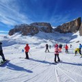 Koliko košta zimovanje u mestu gde trenutno skija Novak Đoković: Detaljan cenovnik - samo za avio karte vam treba 1.000€