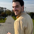 Prva fotografija tek rođenog sina alekse perovića Pevač krio da je Isidora trudna, a danas se čestitke nižu