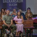"Једна ћерка се родила са 860 грама, друга је оперисана по рођењу": Певач и његова супруга о најтежој животној борби за…