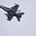 Srušio se američki borbeni avion u državi Vašington i izazvao šumski požar: Pilot u bolnici