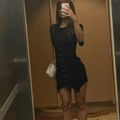 "Nas dvoje u liftu, a on se zaglavi" Pevačica pomutila razum muškarcima, grmi u mini haljini, komentari pljušte