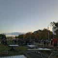 Građani uklonili ograde na Ušću gde je planirana gradnja akvarijuma (foto)