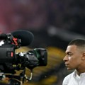 Mbape u Parizu sa 2.000 dece: Fudbalska zvezda želi da ih podstakne da se bave sportom