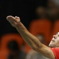 Laslo Đere počeo večeras, nastavlja za dva dana: Meč srpskog tenisera na Vimbldonu prekinut zbog mraka i klizavog terena