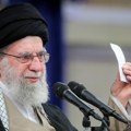 Iranski vrhovni vođa Hamnej pozvao SAD da napuste Bliski istok