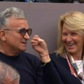 Dijana "udarila" Srđana po nosu usred Novakovog meča: Kamere snimile Đokoviće, pogledajte scenu sa tribina