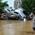 Katastrofa u Pekingu: Nezapamćene padavine ubile 44 osobe, među nestalima i spasioci FOTO VIDEO