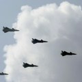 Kineska avijacija dramatično napreduje: Amerika predlaže oštre mere na povećanju broja aviona