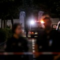 Užas u Francuskoj: Policija ispalila 6 hitaca u muškarca - napao ih mačetom