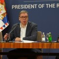 Vučić: Od 1. oktobra povećanje plata zdravstvenom i obrazovnom sektoru, penzije veće od 1. decembra