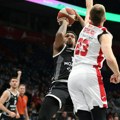 Partizan - Studentski centar uživo: Džabari Parker se bacio po loptu, pa ubacio trojku