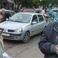 Durlanska pijaca – spolja bez tezgi, unutra bez klime, uskoro bez prodavaca