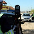 Турчин код Сремске Митровице возио брзином 239км на час Полиција реаговала због насилничке вожње