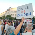 Građani se okupljaju kod Banovine: Godinu dana od nereda kod prostorija SNS-a