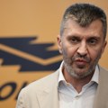 „SNS direktor Đorđević preko čišćenja, paketomata i elektrovozila ‘očistio’ 27 miliona evra s računa Pošte“