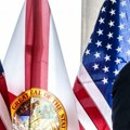 Desantis bi da obuzda Kinu Guverner Floride bi da gospodari Azijom