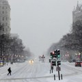 Snežna oluja paralisala Ameriku! U nekoliko država SAD zatvorene škole i vladine kancelarije, više od 200 nesreća! Totalna…