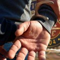 Inđija: Dvojica muškaraca osumnjičena za krađu na poljoprivrednom gazdinstvu, predmeti vraćeni vlasniku