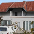 Umesto stana u centru sređuje kuću na selu: Naša pevačica (40) ne ulaže u nekretnine, neće još brak i decu: "Ne stižem ništa"…